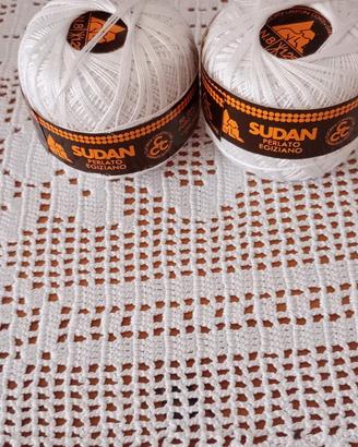 gomitoli cotone bianco