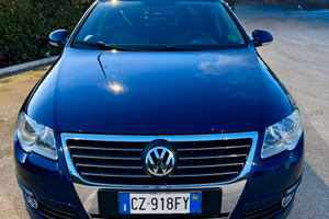 VOLKSWAGEN PASSAT 2.0 TDI sportline