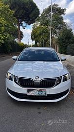 Skoda Octavia 1.6 TDI SCR 115 CV Wagon Executive