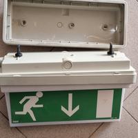 lampada di emergenza 