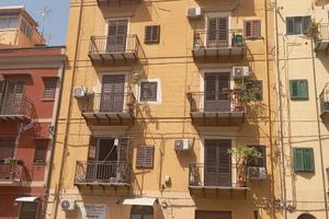 S F DI PAOLA,/ VIA CARINI, 4 locali a reddito