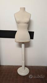 Manichino sartoriale 