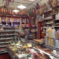 Attivita' commerciale Salumeria con gastronomia
