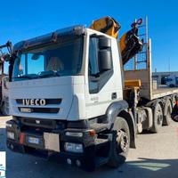 IVECO STRALIS 450 8x2 2011 gru