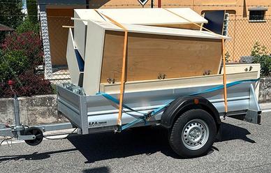 Rimorchio trasporta tutto