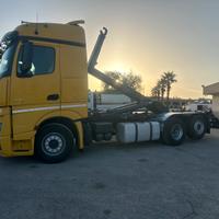 Mercedes ACTROS 2542 scarrabile, ACCETTO PERMUTE