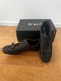 scarpa ciclismo Fizik nera 46