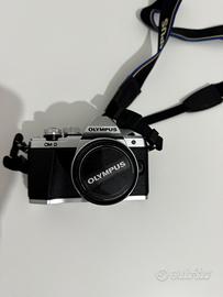 Olympus E-M10II