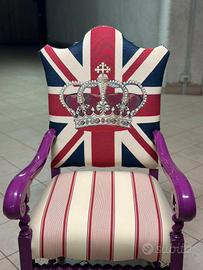 Poltrona in legno con braccioli dell 800