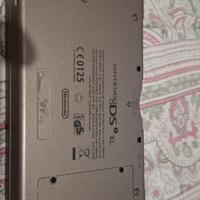 nintendo dsi xl più caricabatterie e gioco