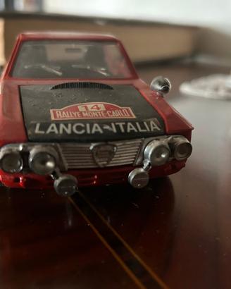 Lancia fulvia hf polistil scala 1/25