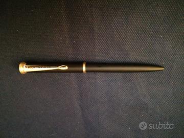 Penna a sfera Pierre Cardin