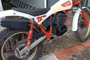 moto trial 240 cc