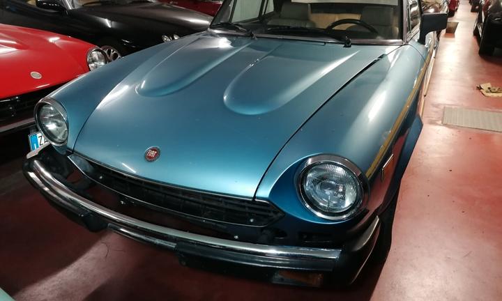 Fiat 124 Spider 2000