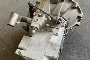 Cambio iveco 5 marce tector sigla 2855s5