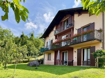 Villa di 363 m² con più di 5 locali e box auto a S