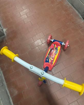 Monopattino cars