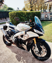 Aprilia Tuono V4 1100 - 2022 Glacier white