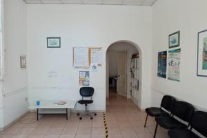 Negozio/Locale commerciale su strada principale