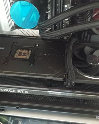  rtx 5090 rog Astral btf edition