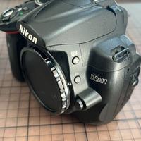 Nikon D5000