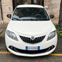 Lancia Ypsilon 1.0 2024 Platinum