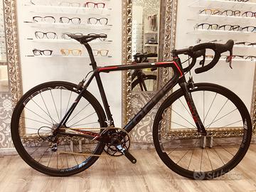 FOCUS IZALCO MAX SUPERLIGHT 5.495 kg - CLAVICULA