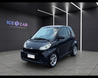 SMART fortwo 1000 52 kW MHD coupé pulse