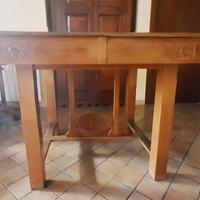 Tavolo d'epoca