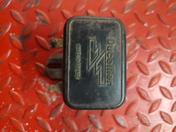 regolatore di tensione Renault 4