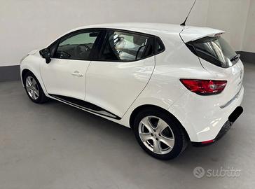 Clio 4 75 cv neopatentati