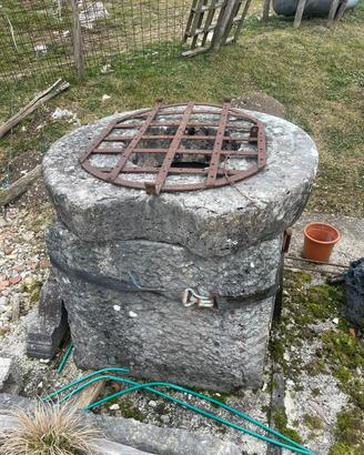 pozzo in pietra da giardino