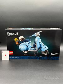 LEGO Icons 10298 - Vespa Piaggio 125 Azzurra