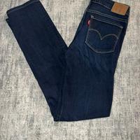 Levi’s 714 straight