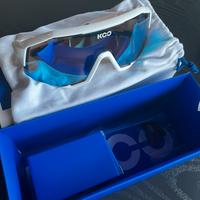 Occhiali sportivi KOO – Lenti specchiate blu