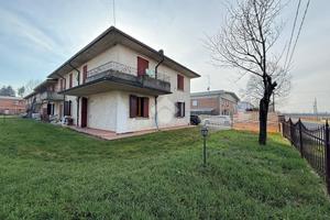 CASA SEMINDIPENDENTE A GATTATICO