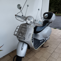 Vespa GTS 250