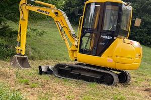 Komatsu PC 35 R