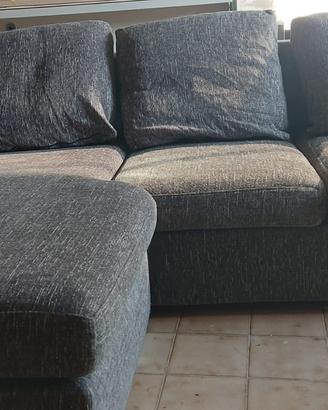 Regalasi divano grigio 3 posti