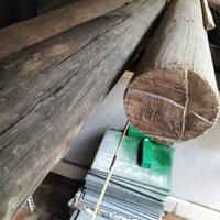 Pali in legno lunghezza 4 metri 