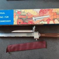 Coltello con distanziale per affettare manualmente