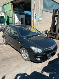Ricambi Hyundai i30 1.4 CVVT G4FA anno 2009