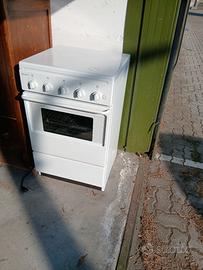 cucina a gas con forno