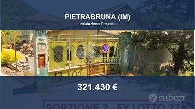 Immobile in asta di 11800 m² a Pietrabruna