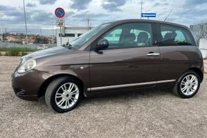 Lancia ypsilon 1,3 multijet 75 cv - diesel