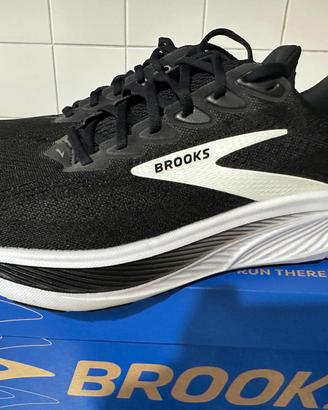 Brooks Gost 17