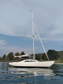 Barca a vela H-BOAT 