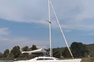 Barca a vela H-BOAT 