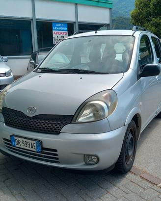 Toyota Yaris Verso 1.3i 16V cat Sol