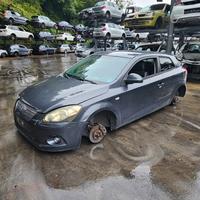 KIA CEED 2008 SOLO PER RICAMBI
